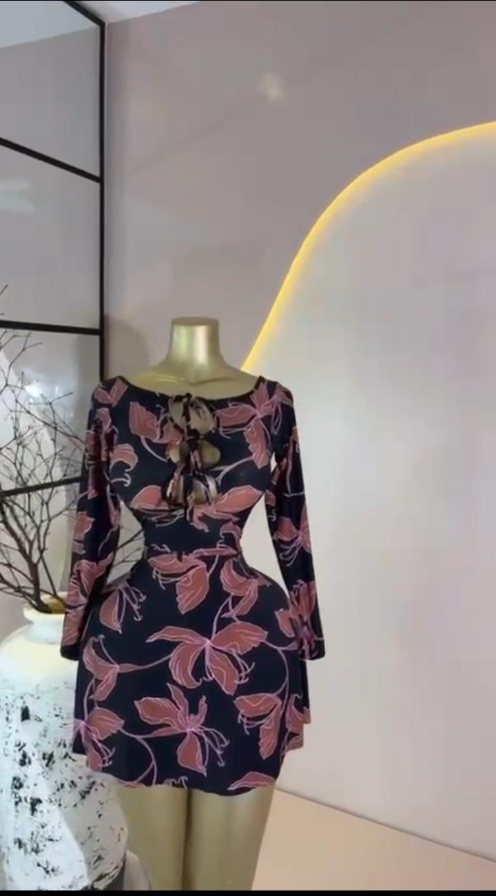 Lily Floral Mini