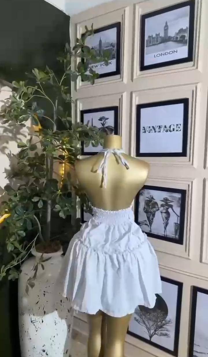 White Puff Mini