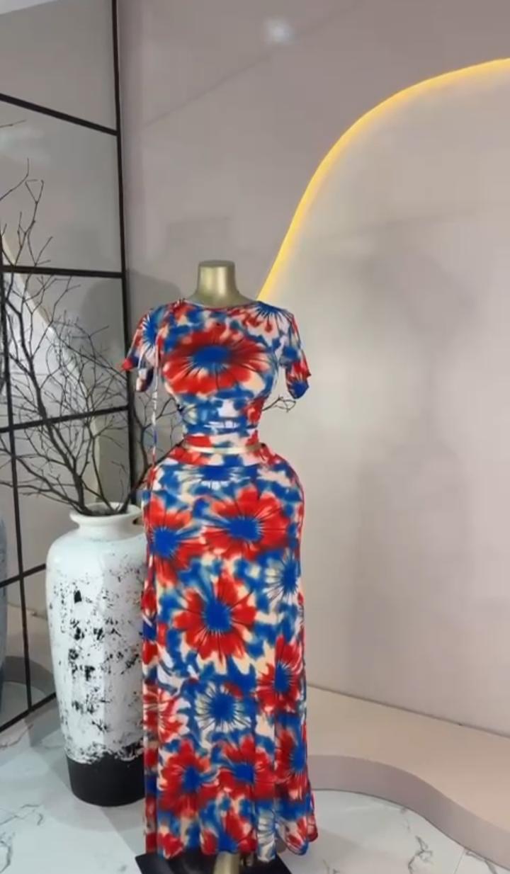 Bold Floral Crop Set